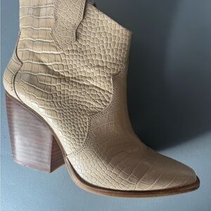 Chinese Laundry Croc-Embossed Ankle Boots - Cream